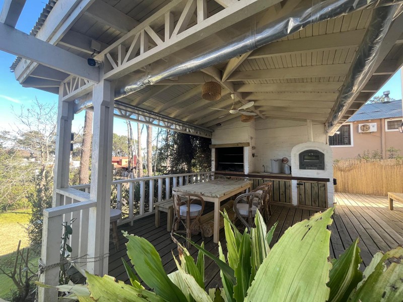 Casa en alquiler en Montoya La Barra